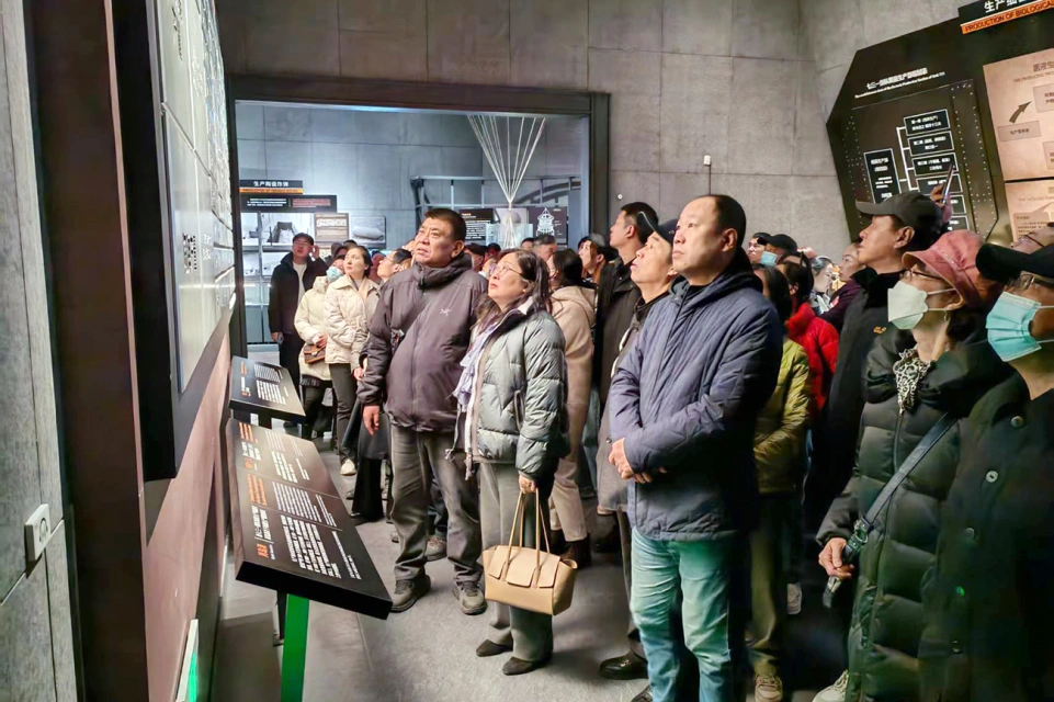 缅怀先烈志 清明祭英魂——pa视讯集团所属各企业党组织开展清明节主题系列活动